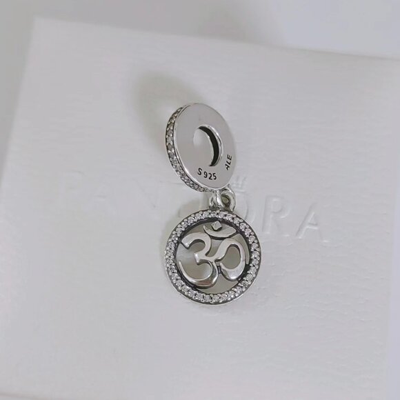 Pandora Hindu symbol, Om Dangle Charm Pendant S925 Sterling Silver with box - Picture 2 of 5